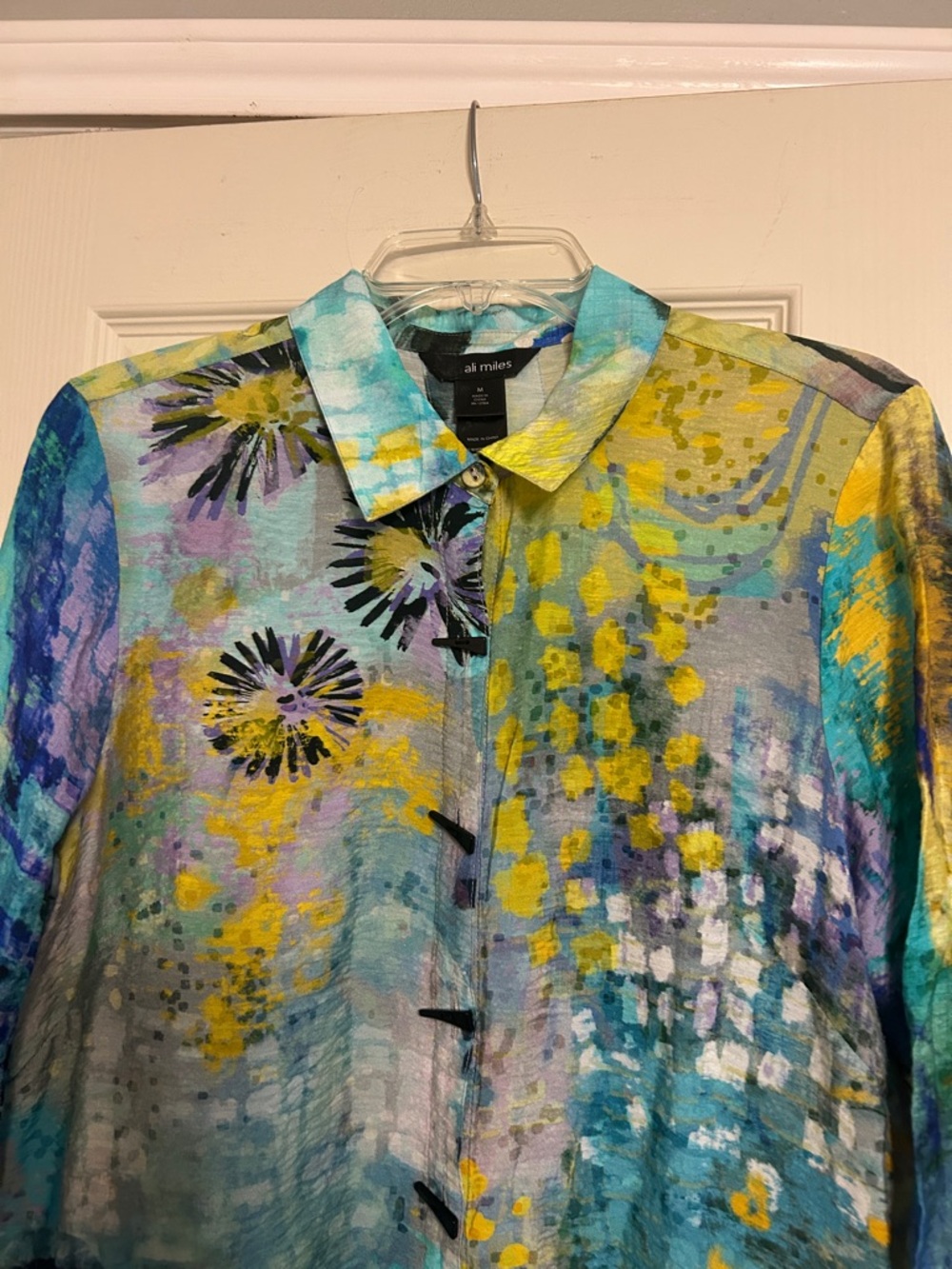 2 for $25 Ali Miles teal pastel blouse - Picture 2 of 7